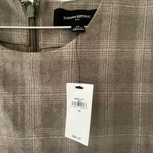 🐯Banana Republic Taupe Plaid Midi Dress🐯